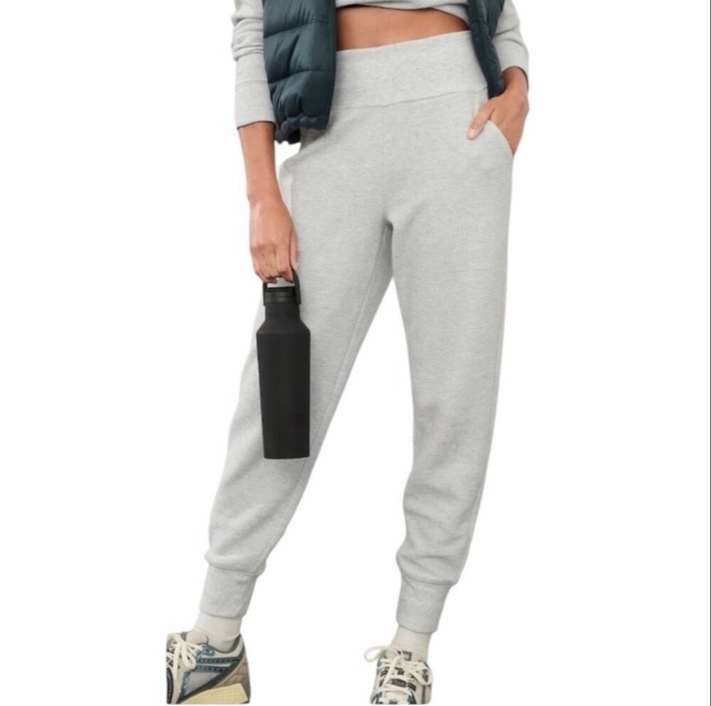 Athleta Women's Coaster Luxe Waffle High Rise Pull-on Jogger gray S NEW